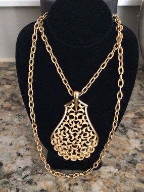Vintage Crown Trifari Double Necklace Pendant, Excellent Condition